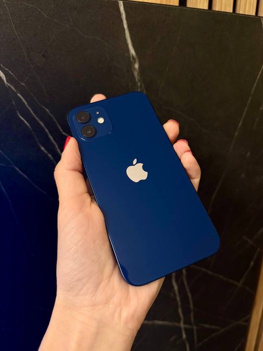 iPhone 12 64 gb Blue