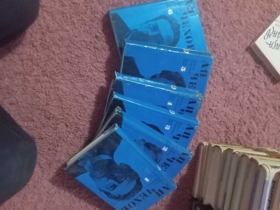 Продавам книги художествена литература