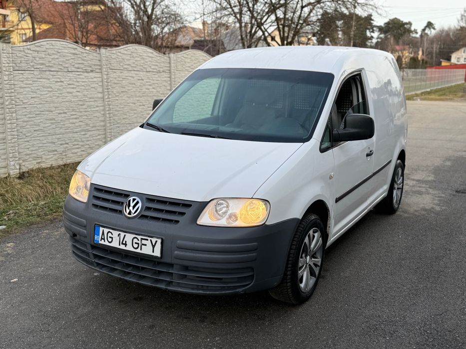 Volkswagen Caddy • 2009 • AC