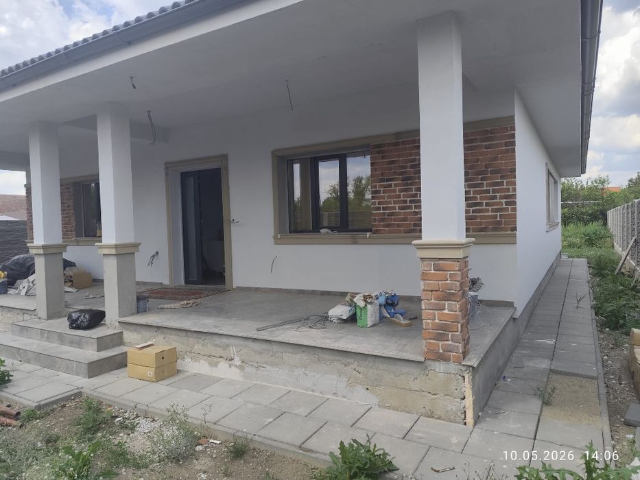 Casa  de vanzare