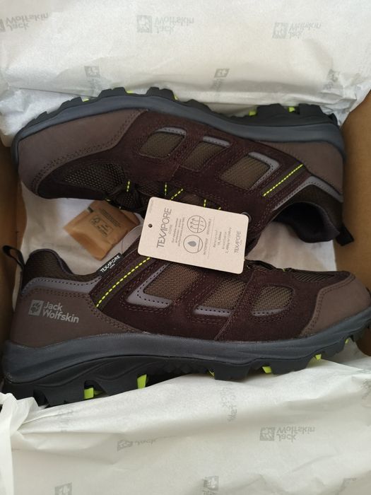 Нови обувки Jack Wolfskin
