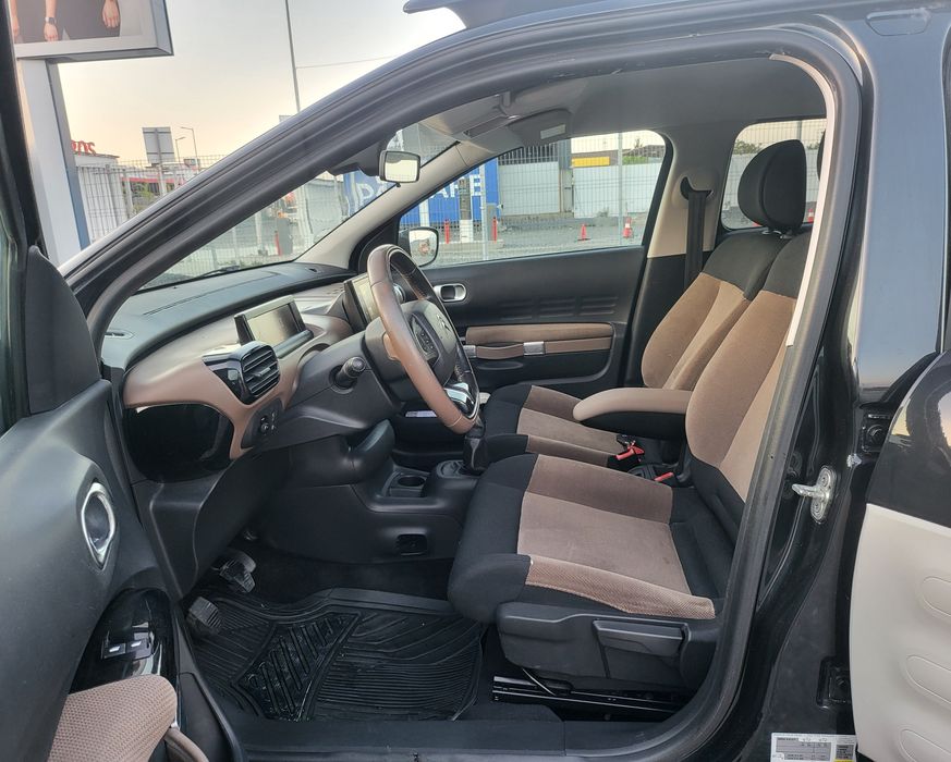 Citroen C4 Cactus 2015 Euro6 1.6 Diesel  100Cp  Facelift