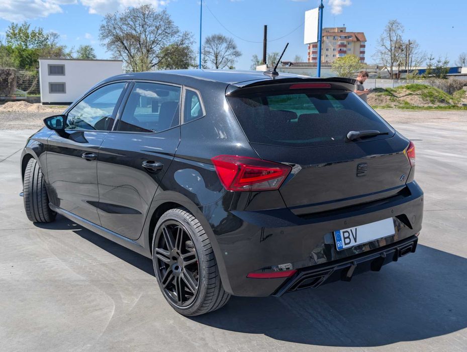 Seat Ibiza FR 1.5 TSI Sport | 170cp | Alcantara | Audio Beats | Full LED | Senzori Parcare |