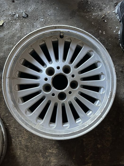 Диски 16 5х120 33 стиль бмв