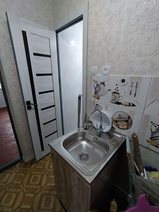 Продается квартира 2 комнатная на Бадамзаре или обмен на участок (бывш