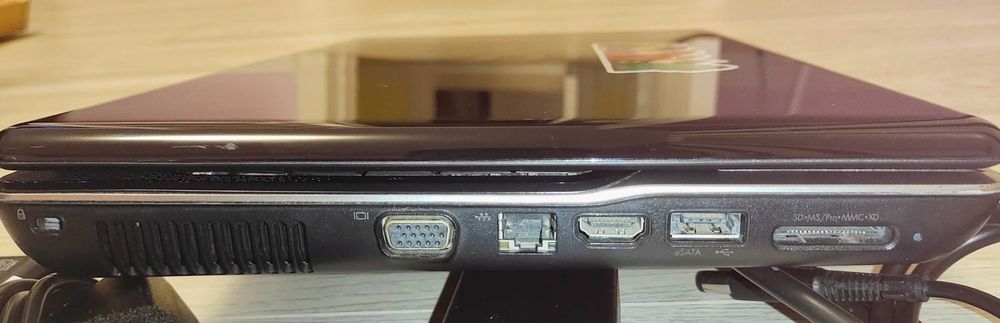 Laptop HP Compaq Presario CQ61, 240GB SSD, 4GB RAM, DVD-RW, Dual-Boot: Windows 11 Pro + Linux Mint 22