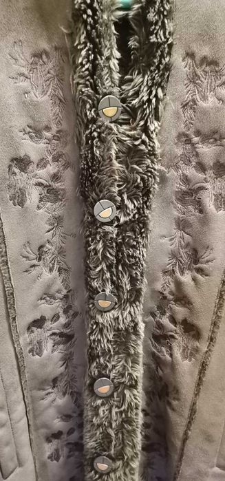 Дамски кожух с качулка, естествена кожа