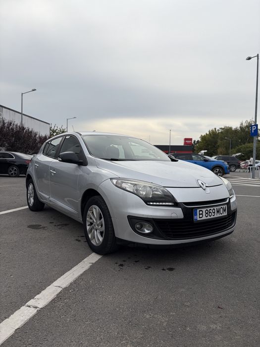 Vând Renault Megane 3 | 1.5 dCi | 2012 | Economice și dotat | 2 seturi de jante+anvelope