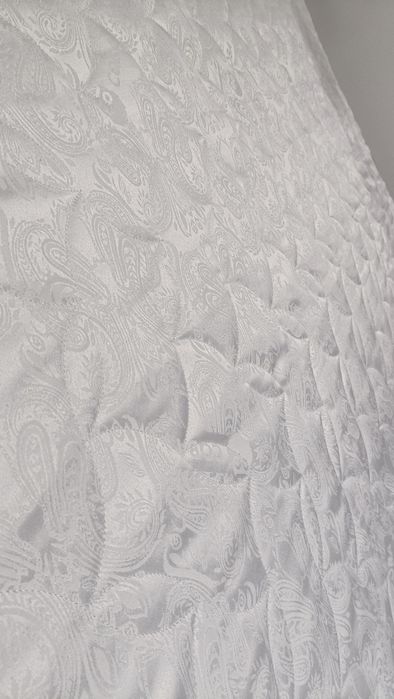 Продам матрас (жёсткий)