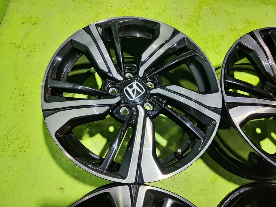17 5x114.3 Honda лети джанти 5х114.3 хонда