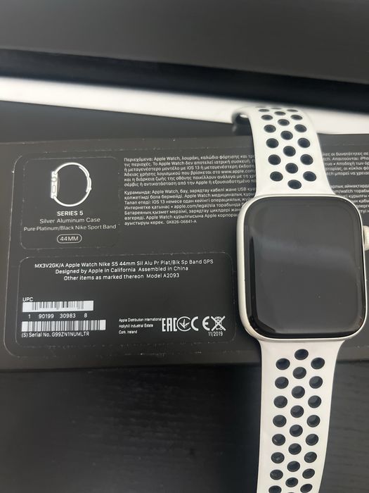 Apple watch nike 5s 44m silver