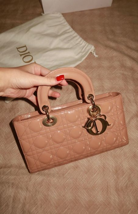 Dior чантата lady joy