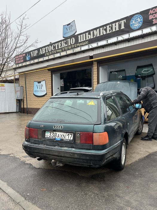 Продам ауди с4 универсал