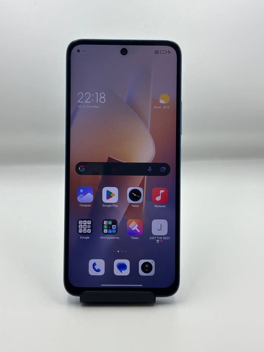 Redmi 12 sotiladi 256/8+8 ram ishlashi zor eng oxirgi versiyada tiniq.