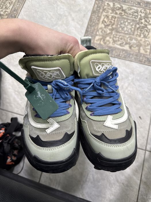 продам off white odsy 1000