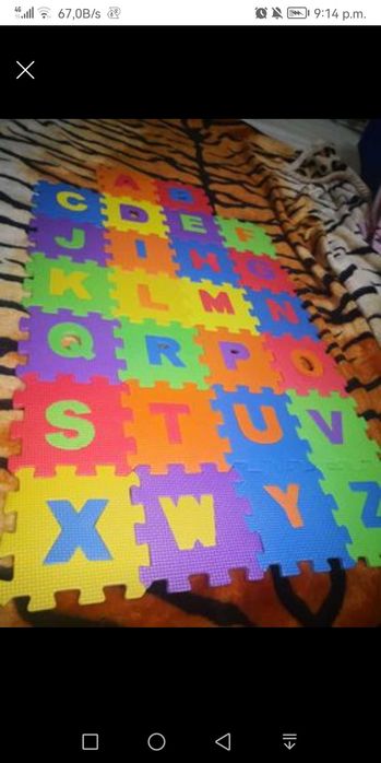 Puzzle pt copii alfabetul și 0-9