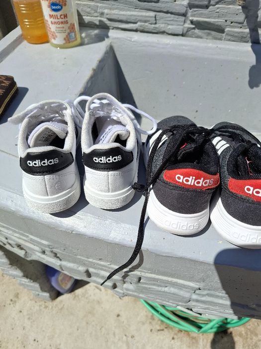 Маратонки на Adidas