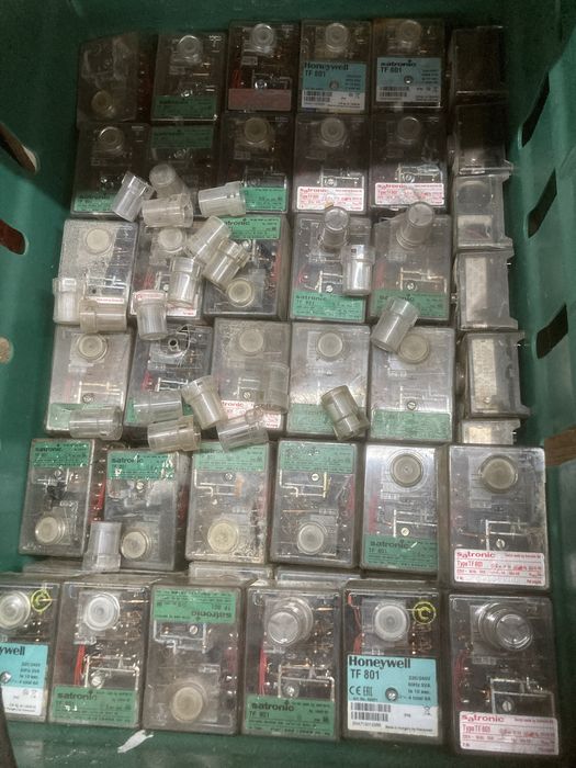 Pompe pt arzatoare. Injectoare , automatizari , duze .