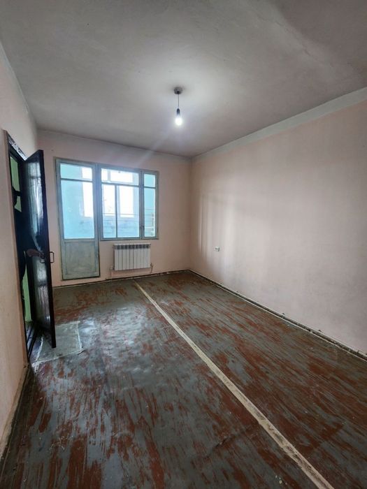 Уй сотилади 3 хонали