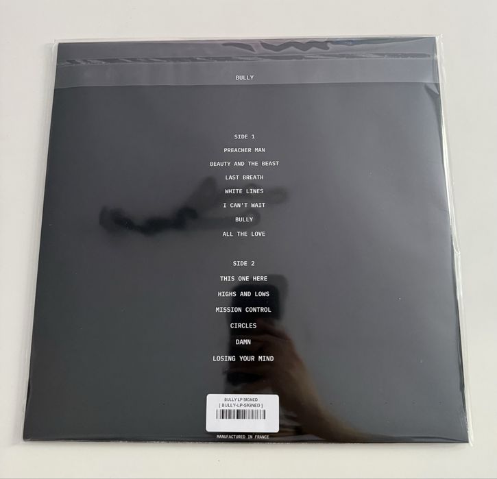 Kanye West - Bully Signed LP , с автограф от Kanye West