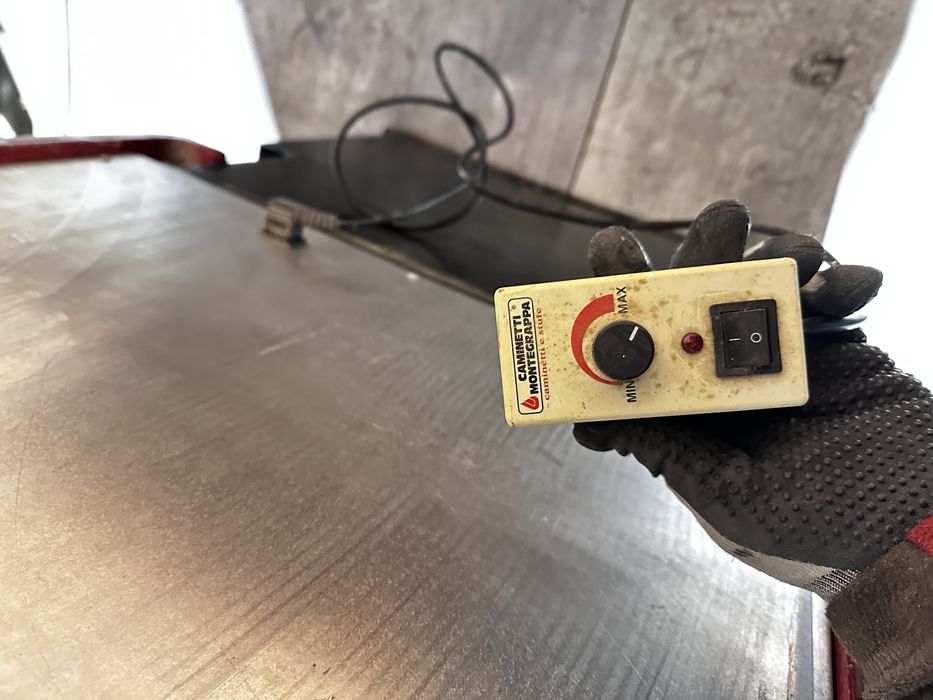 Soba/semineu model Caminetti Montegrappa