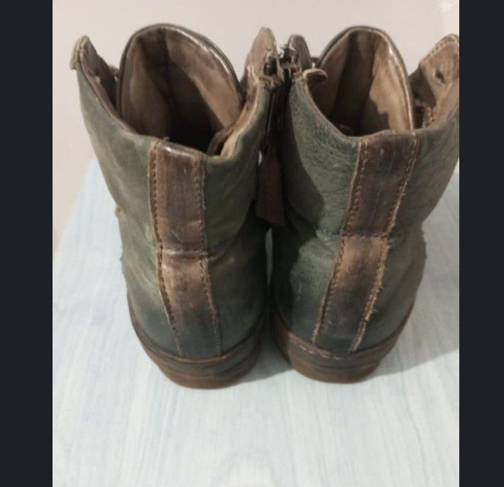 Ghete din piele naturală mărimea 38