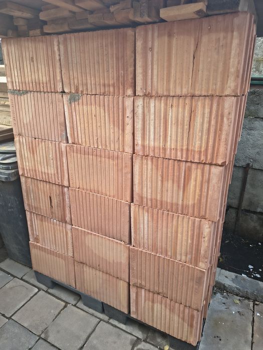 De vânzare cărămidă porotherm