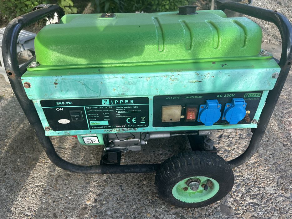 Camping generator cort casa de vacantă  2,8 kw