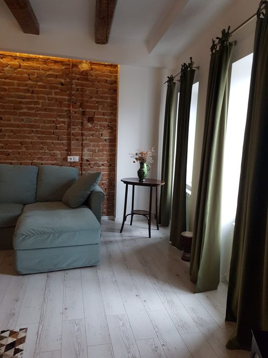 Se inchiriaza apartament 2 camere 100 mp