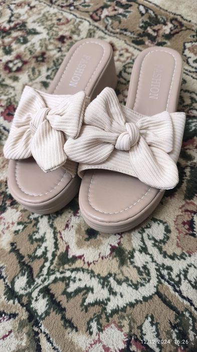 Тапочки женские немного высокие