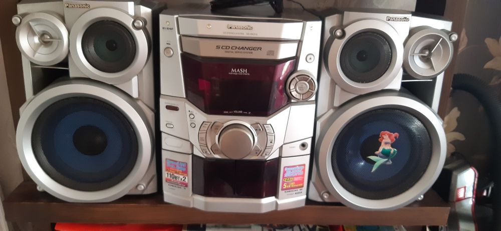 Музыкальный  центр PANASONIC