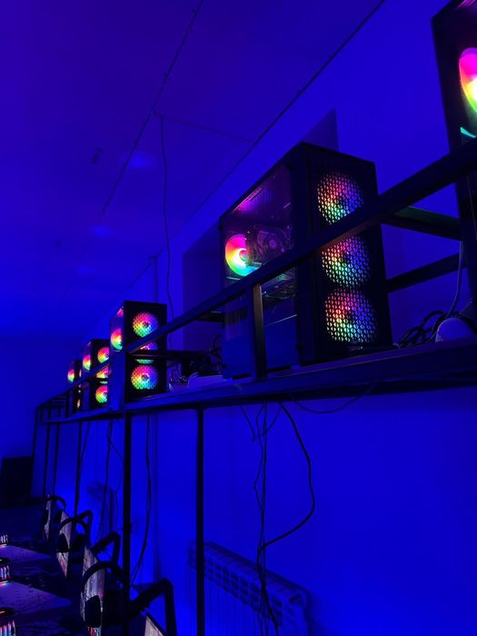 Продается Компьютерный клуб HeadShot