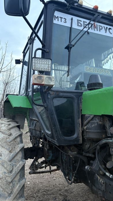 МТЗ беларус трактор