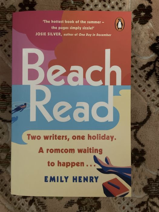 Beach read-Emily Henry