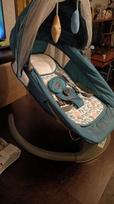 Электро качели новые без упаковки