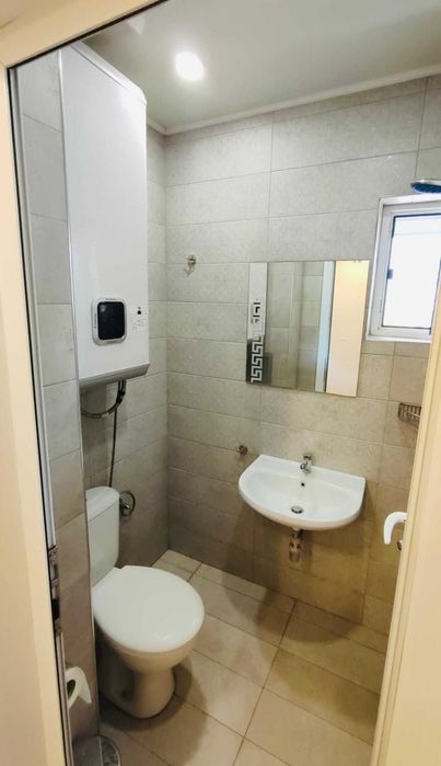 Двустаен Апартамент във Въстанически