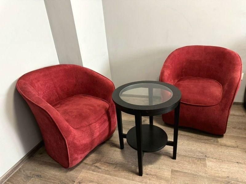 Дава се под наем Двустаен апартамент в София, Център - 76 кв.м за 796.62 € - Снимка #1