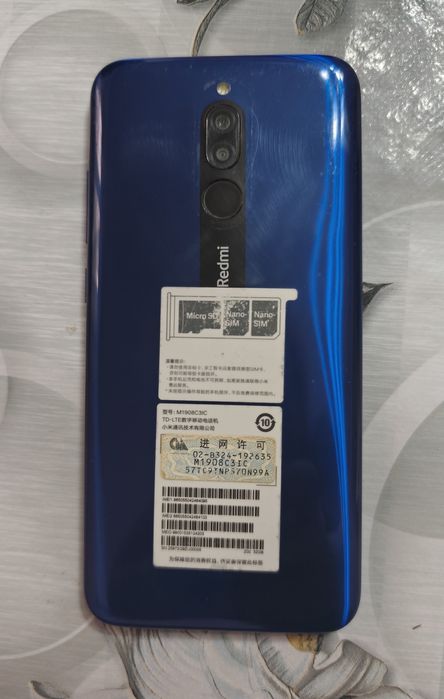 Телефон Редми 8, 550000сум..