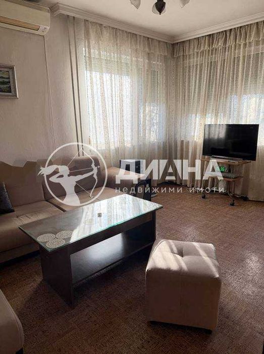 Продава се Тристаен апартамент в Пловдив, Център - 110 кв.м за 1955 €/кв.м - Снимка #1