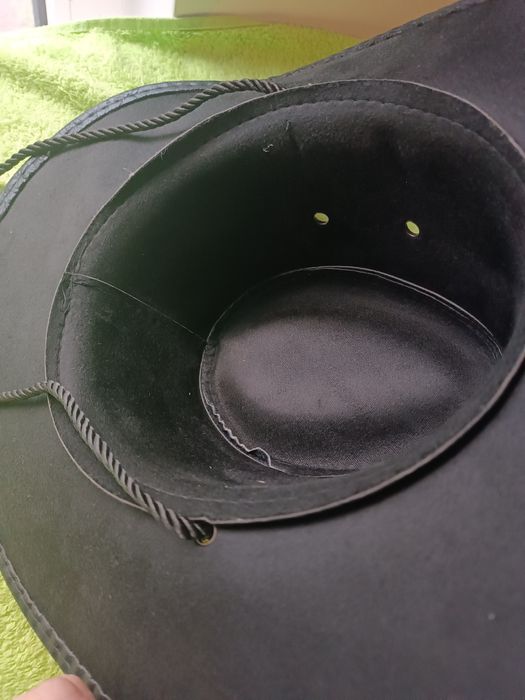 Pălărie cowboy impermeabil