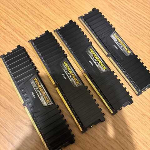 Corsair VENGEANCE LPX 16GB 3200MHz (4x8GB) - Може и в комплект 2х8GB!