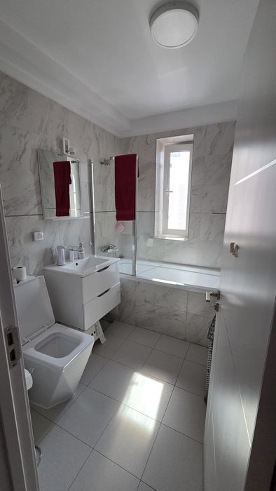 PROPRIETAR- Vand Apartament 3 camere, mobilat, 76.2mp, Militari/Belsugului, 180 000 loc de parcare subteran inclus