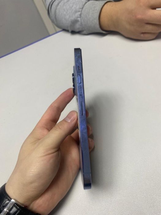 Продам Iphone 13 Pro Max