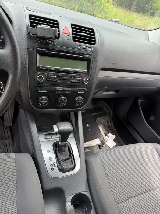 Vand 2 Vw Jetta 2014 1.4 hybrid/1.6 Bse 2008-Dsg automate pt dezmembrari