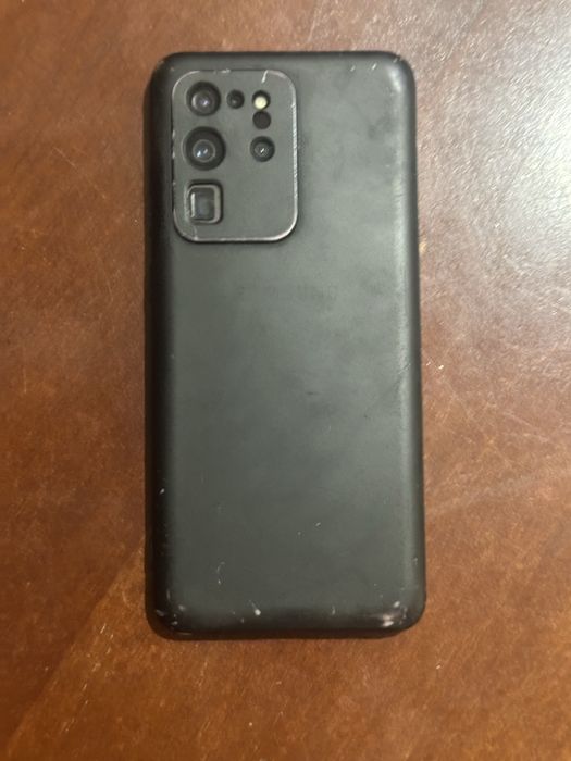 Samsung s20ultra и iphone 11 pro