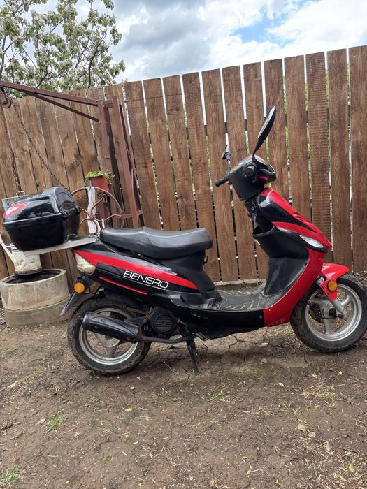 Vand scooter Benero 49cc