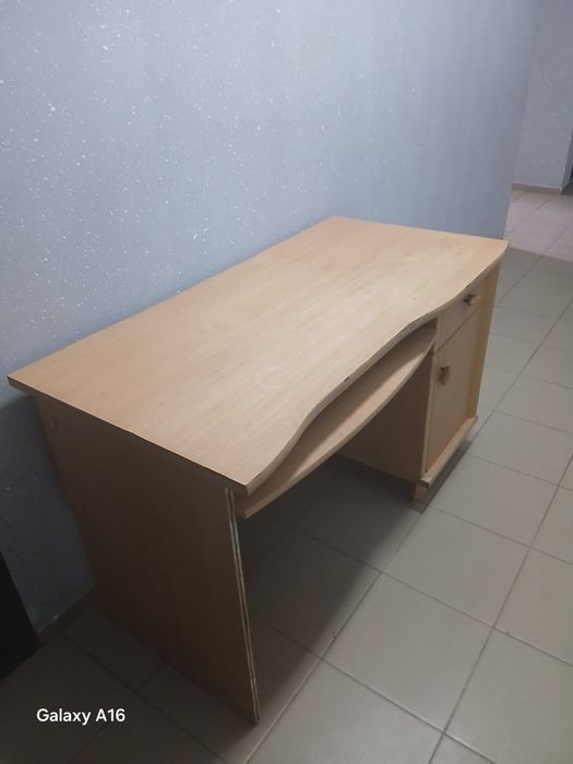 Компьютерный стол