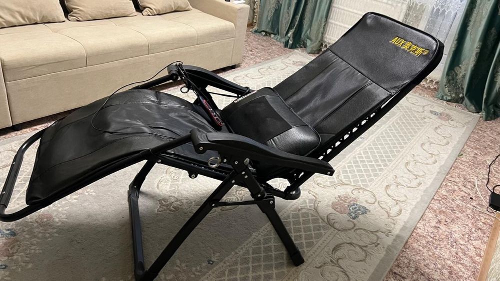 Массажное кресло