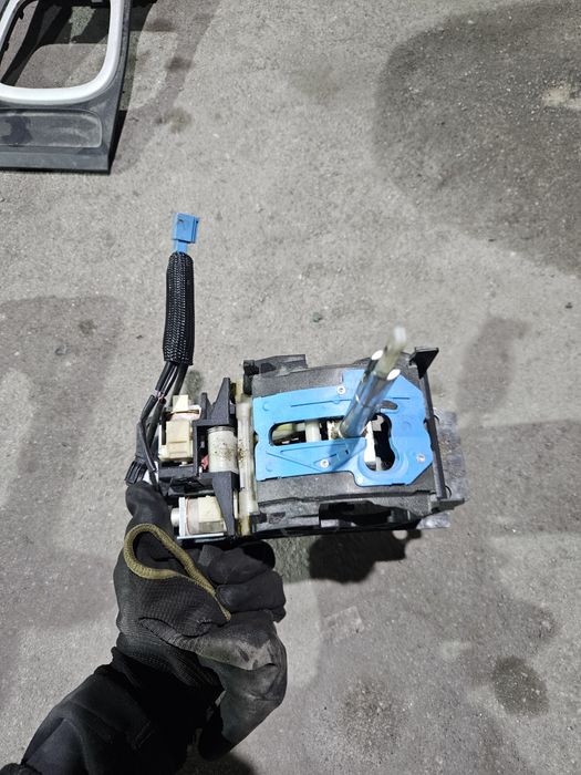 Избирач за Porsche Cayenne 3.0d 2010г