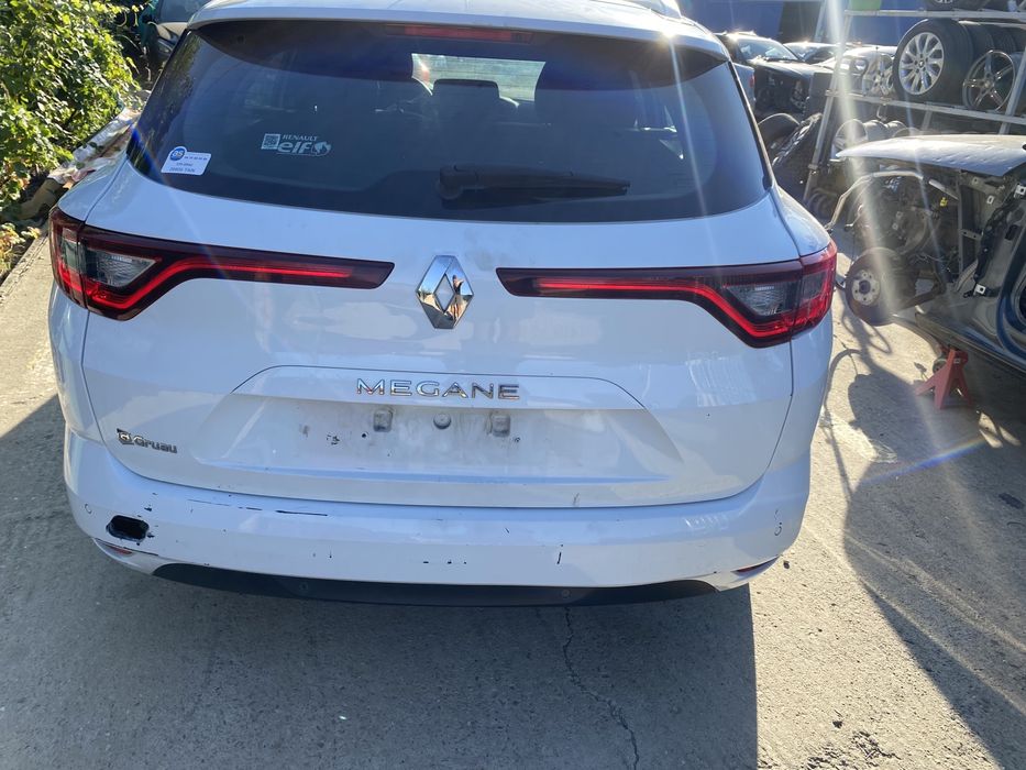 Haion complet cu  lunetă Renault Megane 4 break